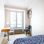 Champs-Élysées-Monceau-Luxury 2-Bedroom Apartment Appartement *