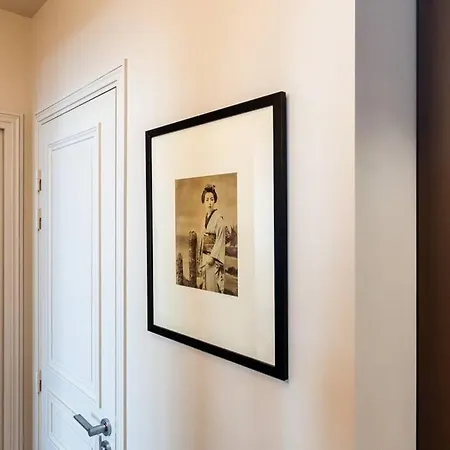 Apartment Champs-elysees-monceau-luxury 2-bedroom