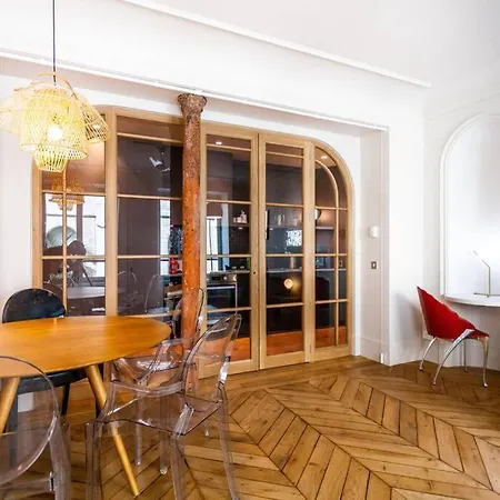 Apartment Champs-elysees-monceau-luxury 2-bedroom