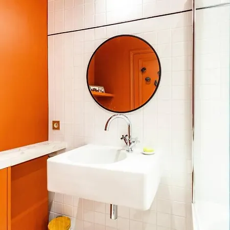 Champs-elysees-monceau-luxury 2-bedroom Paris