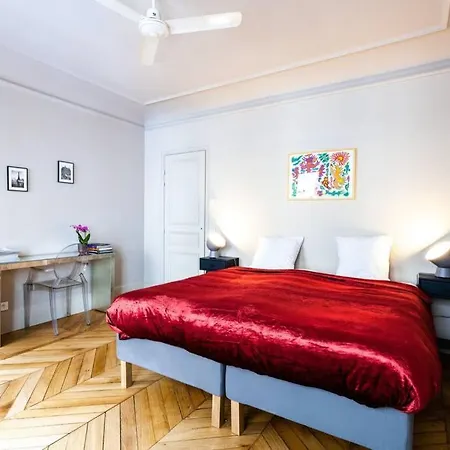 Apartment Champs-elysees-monceau-luxury 2-bedroom Paris