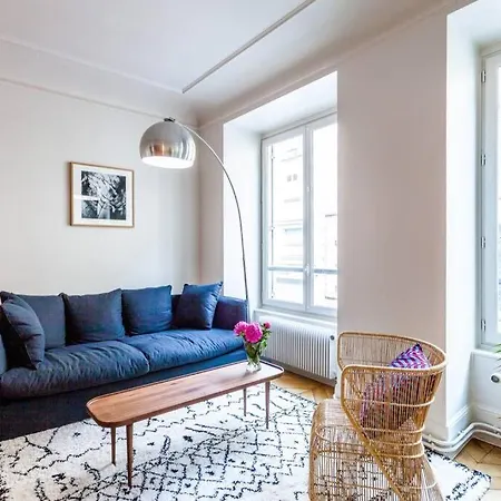 Greeter-bel Parisien De 70m2 - St Lazare Apartamento