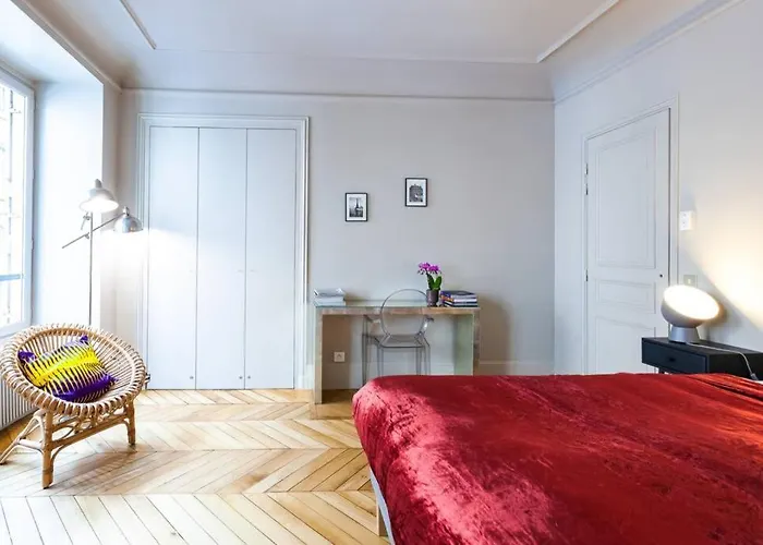 Apartment Greeter-bel Parisien De 70m2 - St Lazare